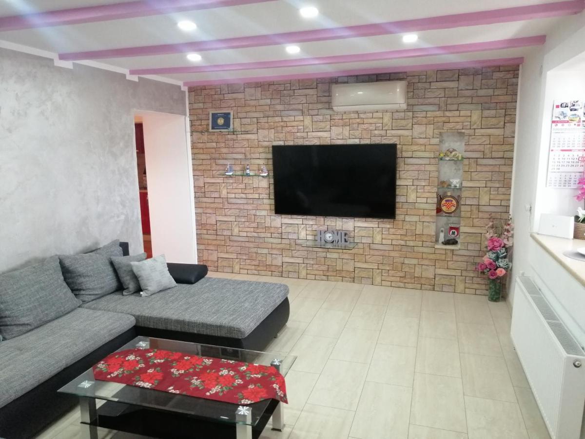 Apartment Goran & Nela Umag Exterior photo